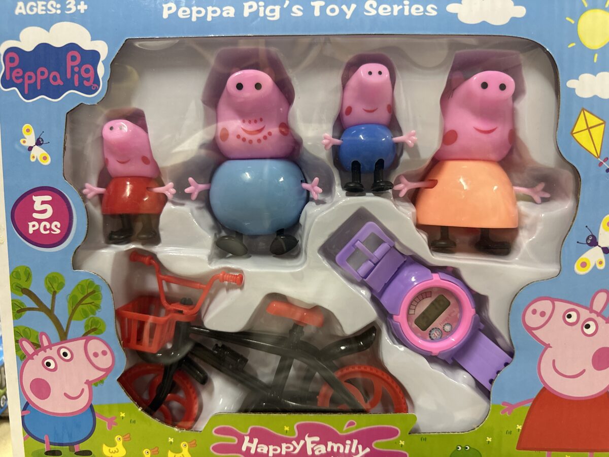 Cūciņas Pepa komplekts Happy Family ar pulksteni