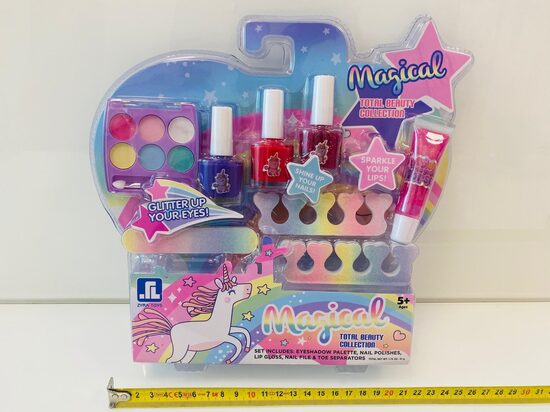 Kosmētikas komplekts Magical spēļu