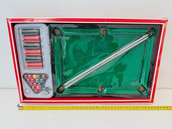 Mazais galda biljards spēļu