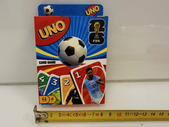 UNO galda kāršu spēle FIFA futbolisti