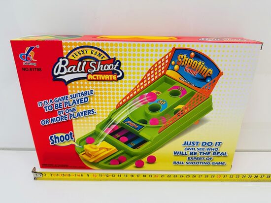 Galda spēle bumbiņu mešana Ball Shot
