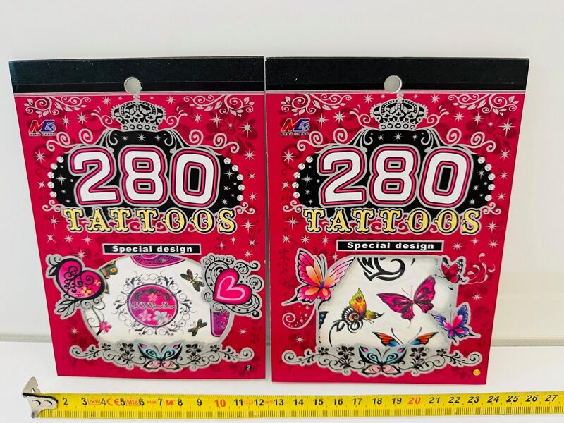 Tetovējumu uzlīmju komplekts