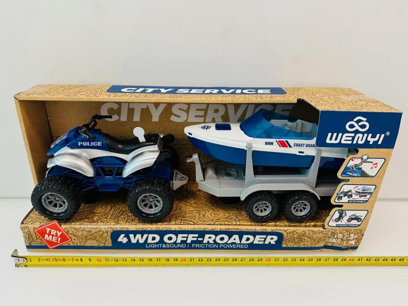 Spēļu kvadracikls ar piekabi un laivu