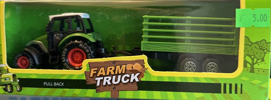 Modelis Traktors ar piekabi FURM TRUCK, ir pieejami dažadi modeļi