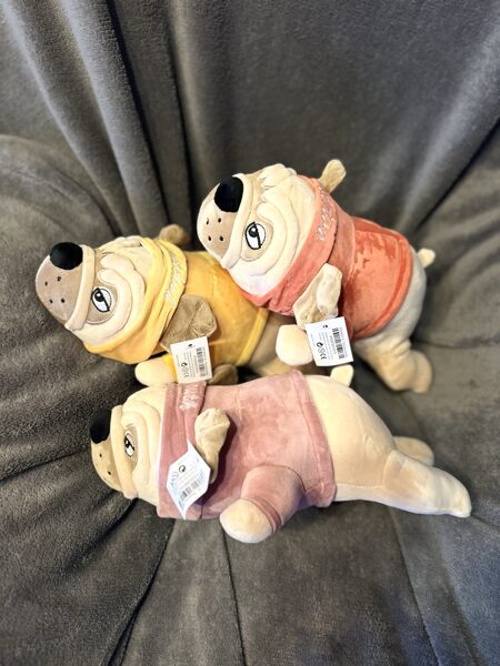 Mīkstā manta guļos suns "Buldogs", mazais, dažādas krāsas, izmērs 32 cm