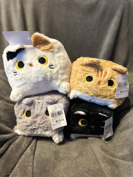 Mīksta manta "Kaķis kubiks", izmērs 20 cm