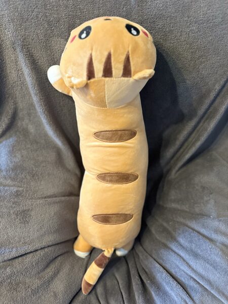 Mīkstais kaķis "Batons", brūns ar svītrām, izmērs 65 cm